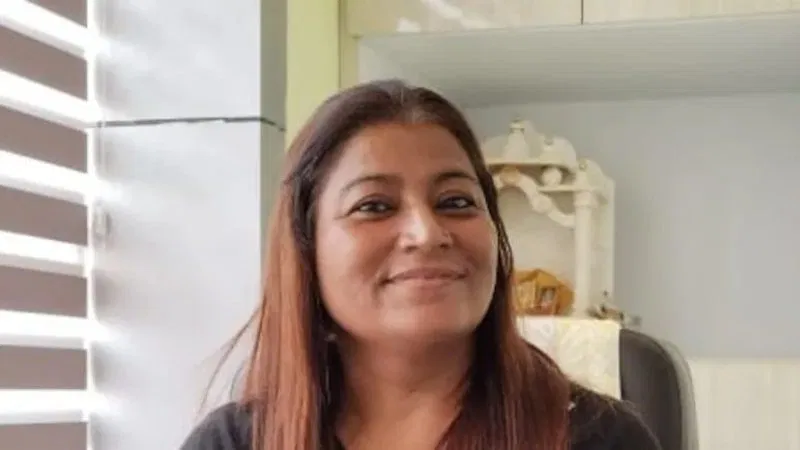 ಹೆಂಡತಿಯನ್ನು ಕೊಂದು ಚರಂಡಿಗೆಸೆದ ದೆಹಲಿ ಉದ್ಯಮಿ – ಪತ್ನಿಯ ಮೂಗುತಿಯಿಂದ ಗುರುತು ಪತ್ತೆ  Delhi businessman who killed wife and dumped her in drain – identified by wife’s nose