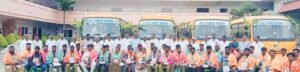 ಆಯುಧ ಪೂಜೆ, ವಿಜಯದಶಮಿ ಸಂಭ್ರಮ: ಕಡಕೋಳದಲ್ಲಿ ಪೌರಕಾರ್ಮಿಕರಿಗೆ ಗೌರವ ಸನ್ಮಾನ